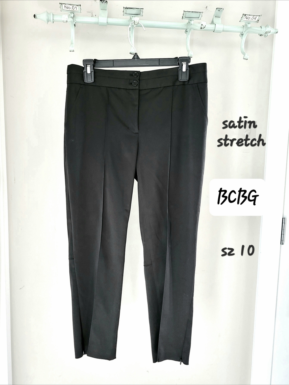 BCBGMaxAzria Black Satin Stretch Ankle Pants